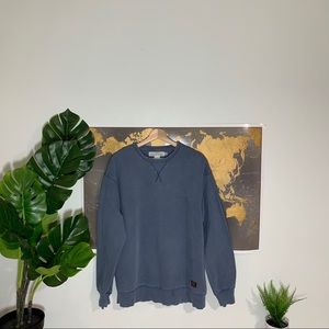 Vintage looking crew neck